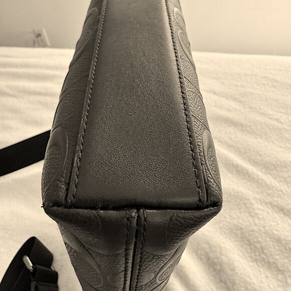 Coach 4009 Men's Houston  Flight Bag Signature Leather Embossed Mint Condition - Picture 6 of 16